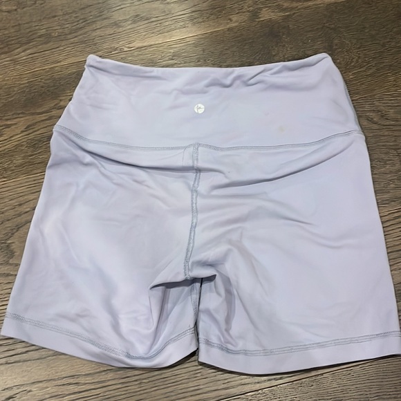 Lilac 90 degrees Athletic shorts - Picture 2 of 2